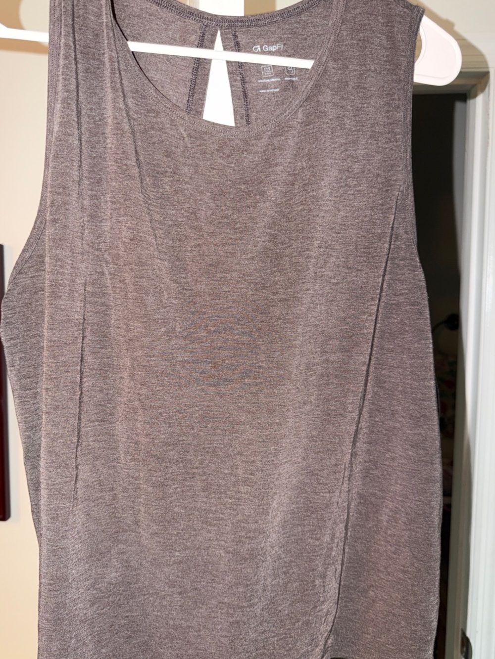 GAP Heathered Taupe Scoop Neck Tank